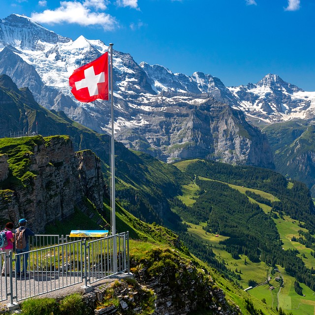 14 Gründe, warum die Schweiz ein aussergewöhnliches Land zum Arbeiten und Leben ist