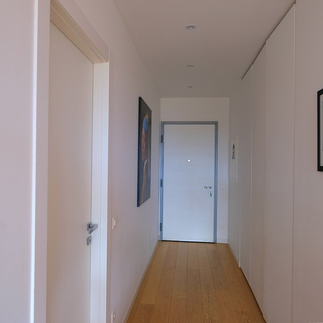 Melide - Moderne 4.5-Zimmer-Wohnung mit teilweisem Seeblick