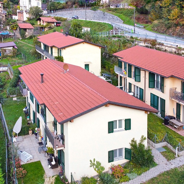 Iseo - Houses for sale and/or rent