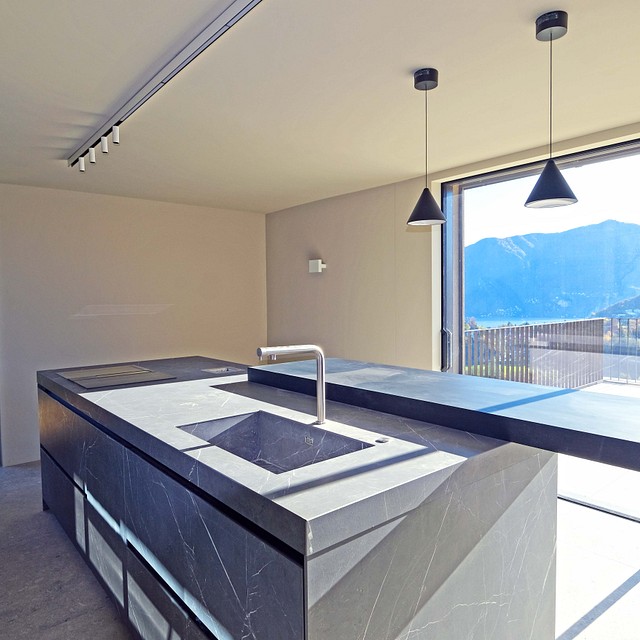 Muzzano - Modern Design Villa with Panoramic View of the Lakes