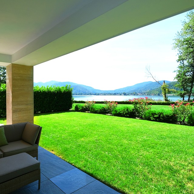 Muzzano - Appartement de 3,5 pièces au bord du lac avec un grand jardin