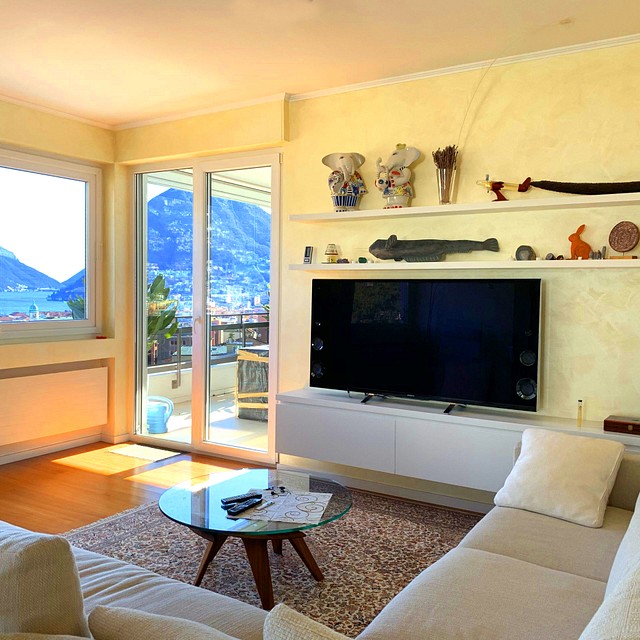 Lugano - Large 3.5-room apartment with lake view