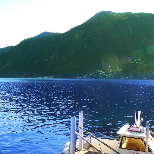 Лугано - Вилла на берегу озера с причалом